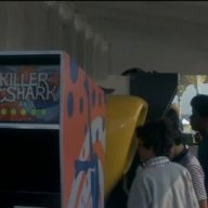 Cameo : Killer Shark dans Les dents de la mer (1975)